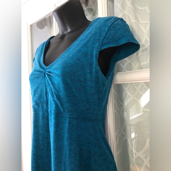 Toad&Co. size Small blue dress w/ beautiful geometric pattern excellent used - Picture 2 of 16